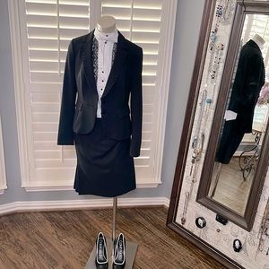 NWT Tailored White House Black market suit
